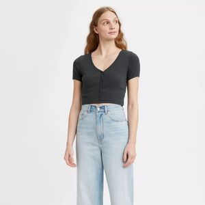 Levi’s Gema Button Up Crop Top